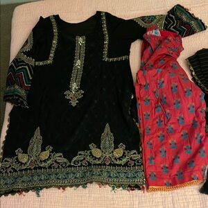 Pakistani Designer Maria B Shalwar Kameez